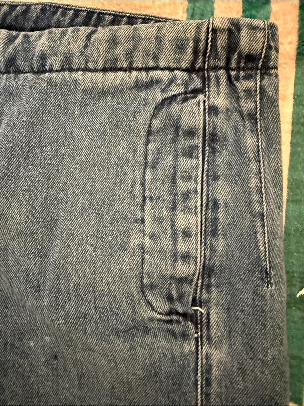 Pilcro Mid-Blue Wide Leg Jeans - Picture 4 of 8
